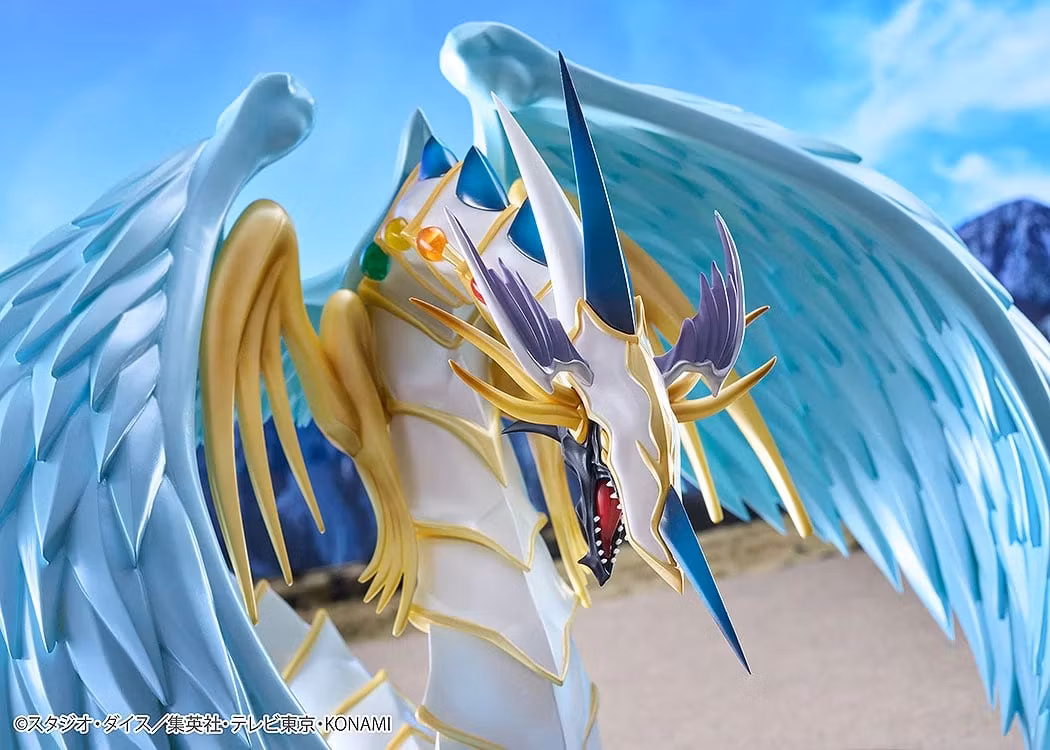 Yu-Gi-Oh! Duel Monsters GX Rainbow Dragon Figure