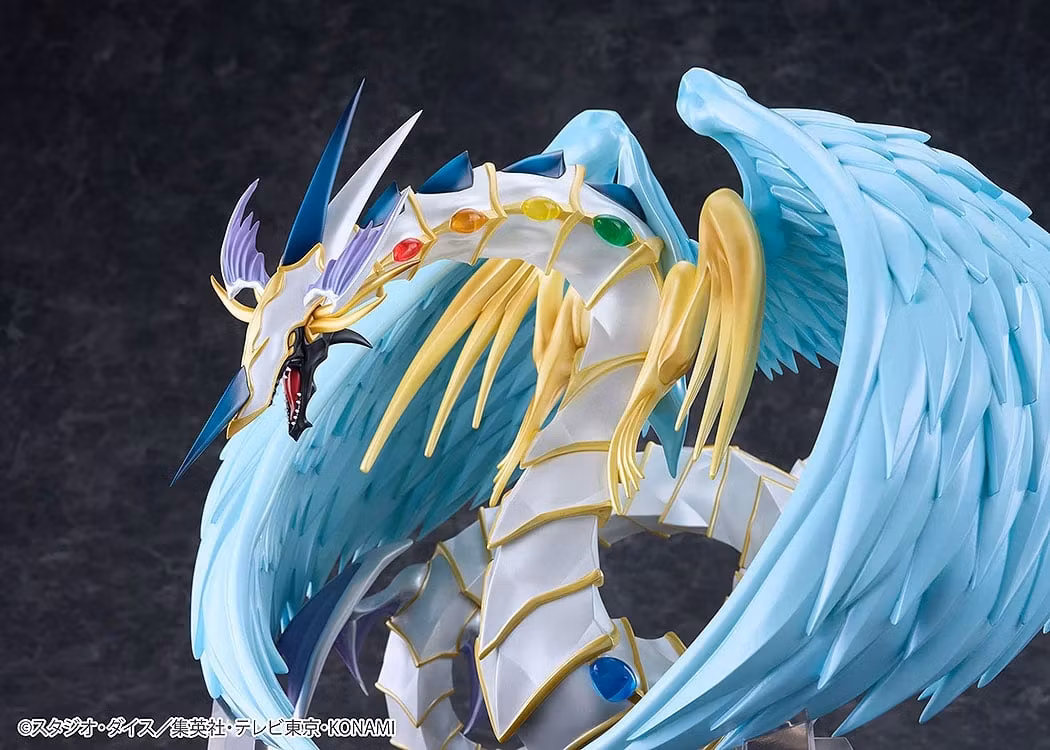 Yu-Gi-Oh! Duel Monsters GX Rainbow Dragon Figure