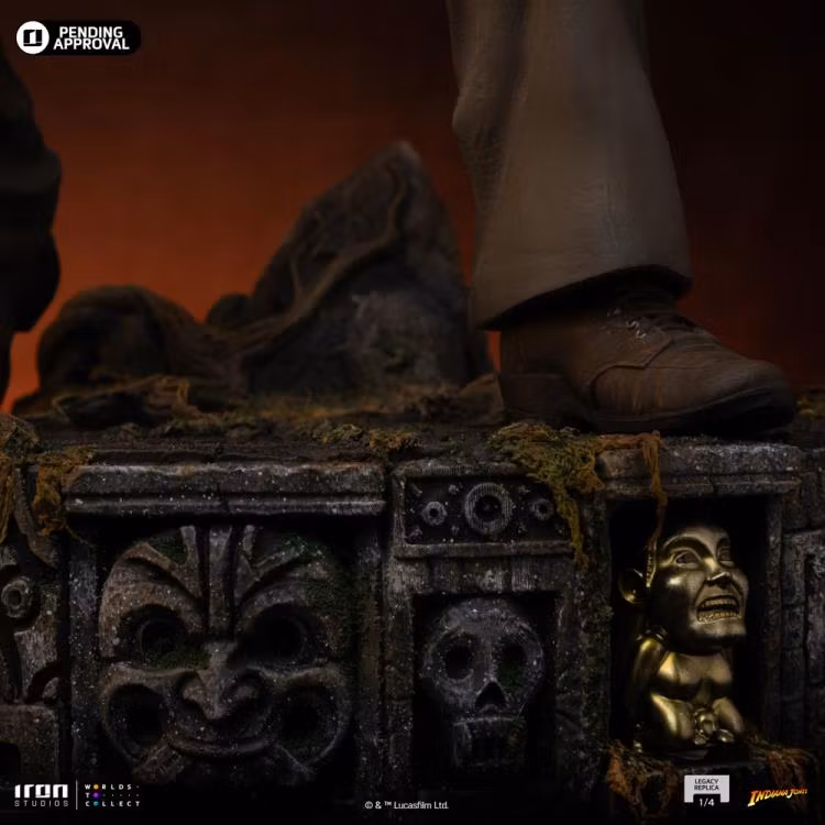 Raiders of the Lost Ark Legacy Replica 1/4 Scale Limited Edition Statue
