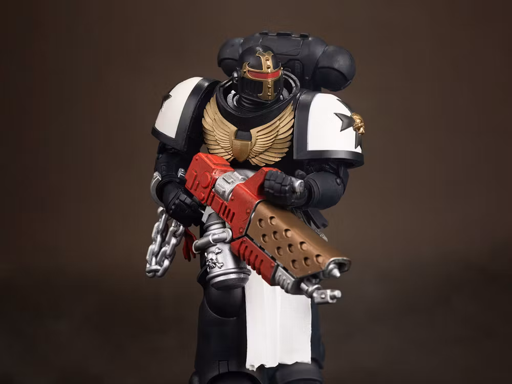 Warhammer 40,000 Black Templars Primaris Crusader Action Figure