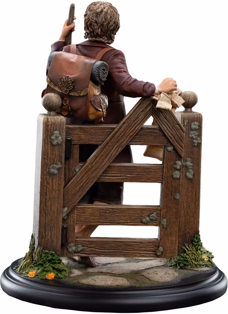 The Hobbit Bilbo Baggins Miniature Statue