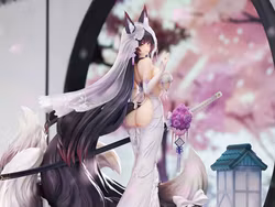 Azur Lane Musashi (Purest Wisteria) 1/7 Scale Figure with Display Box