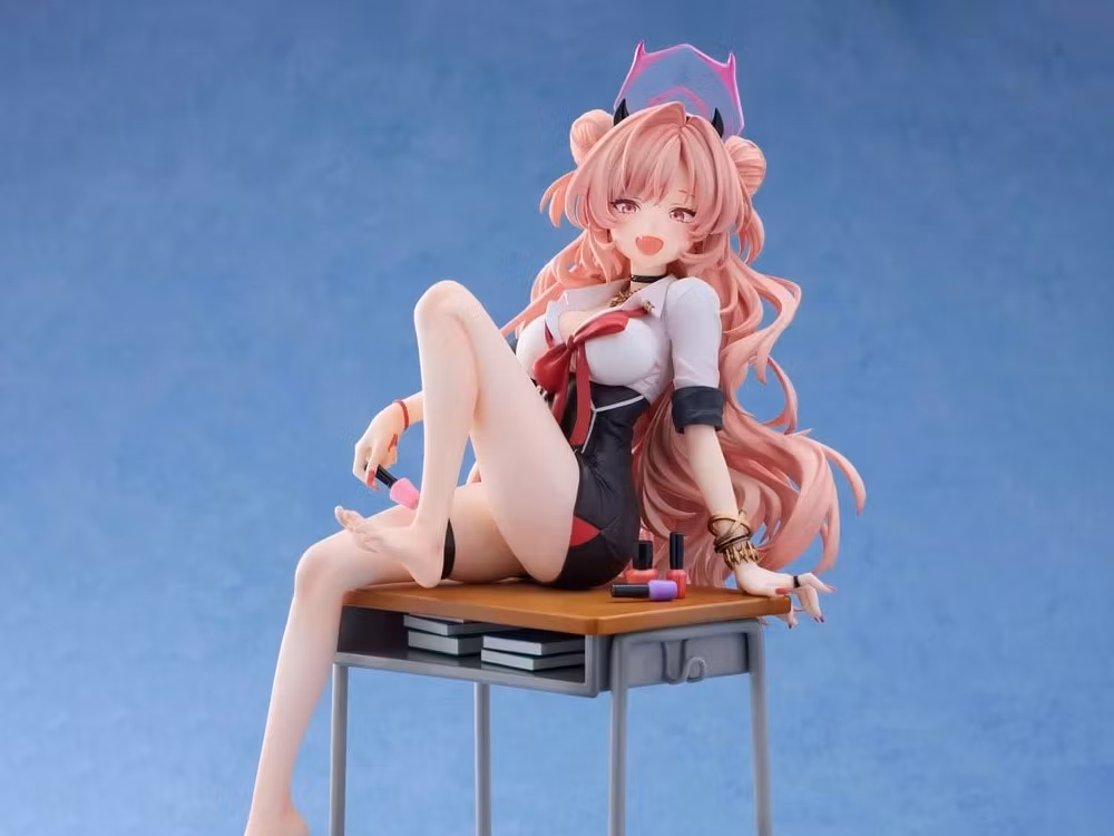 Blue Archive Kirara (Memorial Lobby Ver.) 1/7 Scale Figure