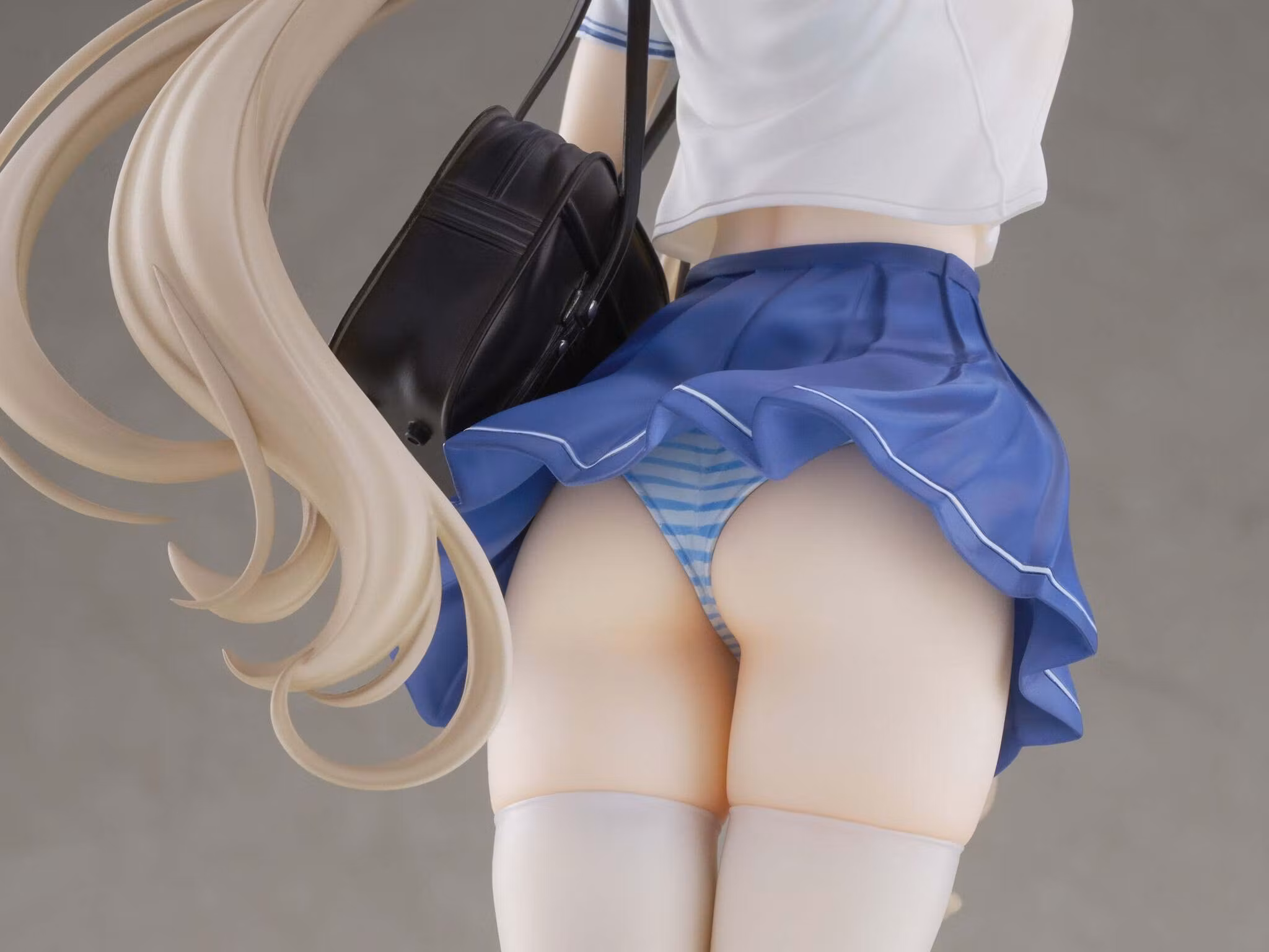 Houkiboshi Illustration -Sakura- Momoko (Uniform Ver.) 1/6 Scale Figure