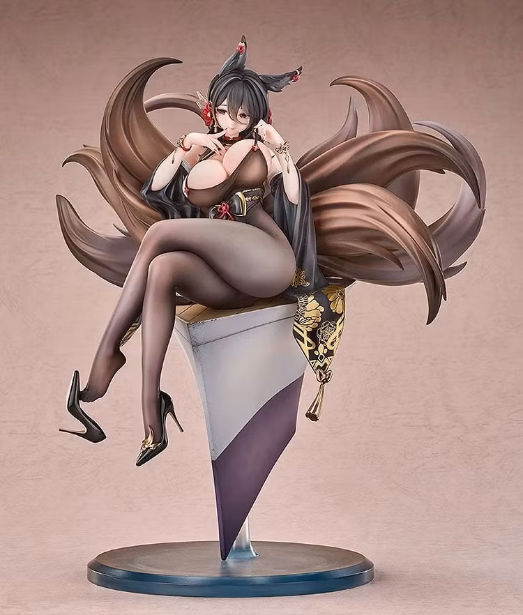 Azur Lane Oumi 1/7 Scale Figure