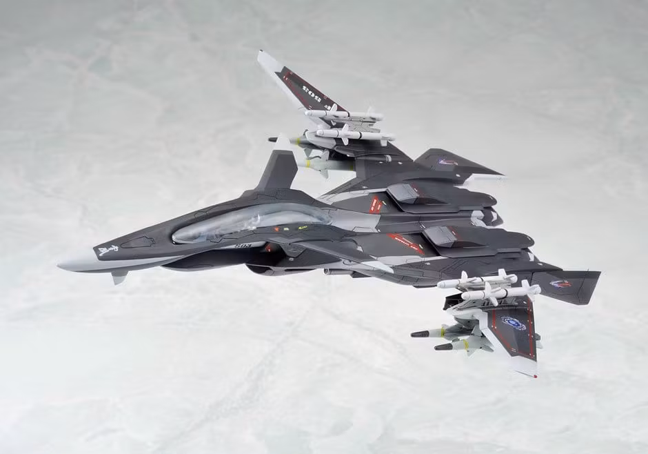 Yukikaze Fairy Air Force Tactical Reconnaissance Model Kit 1/100 FFR-41MR Mave Yukikaze Renewal Ver.