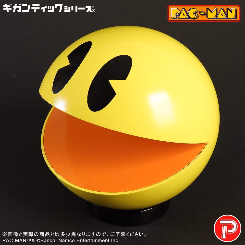 Pac-Man Gigantic Series Pac-Man Figure