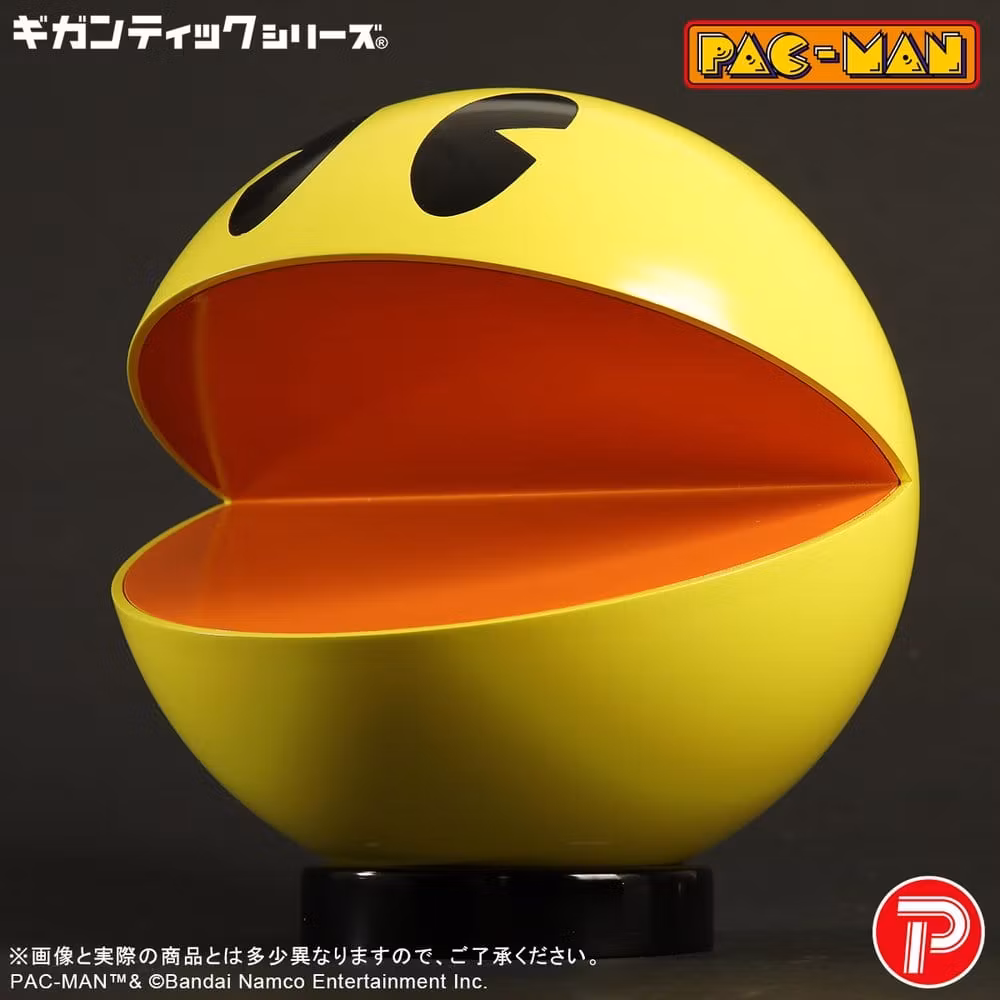 Pac-Man Gigantic Series Pac-Man Figure