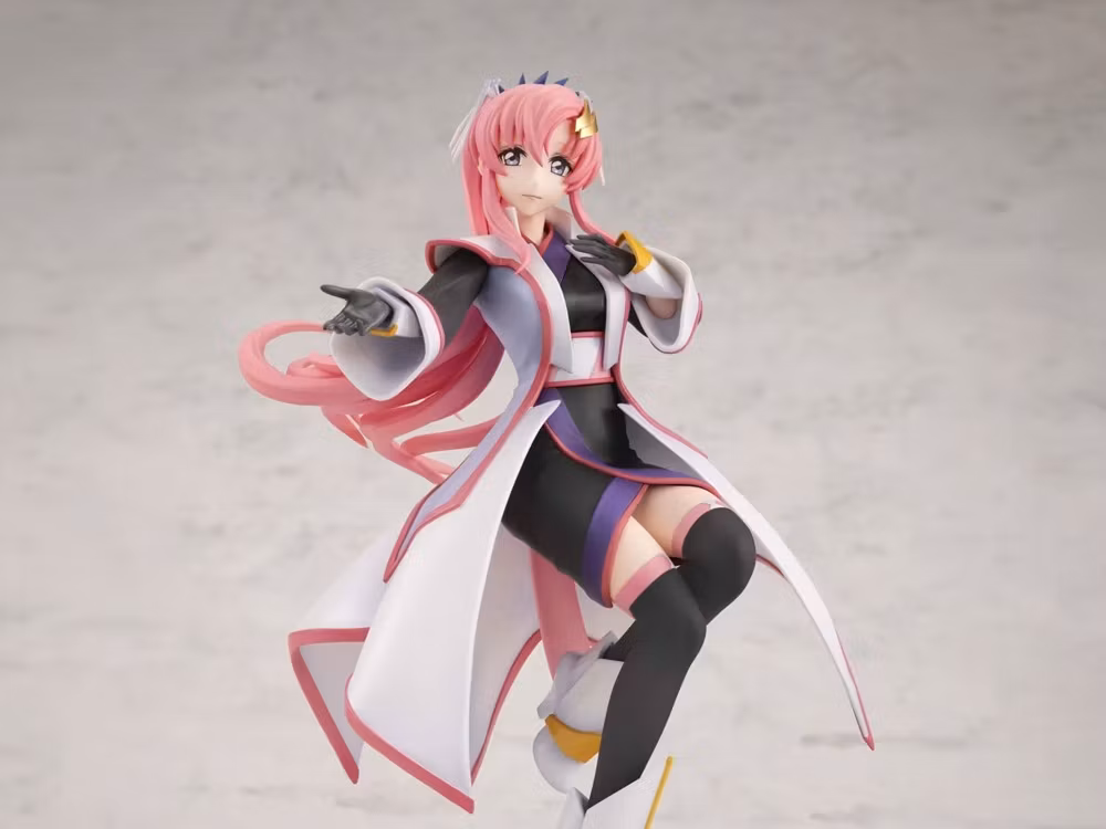 Mobile Suit Gundam SEED Freedom Gundam Girls Generation Lacus Clyne (Battle Surcoat Ver.)