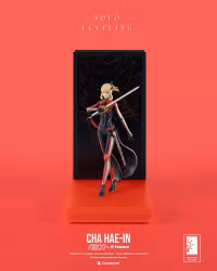 Solo Leveling NEON Cha Hae-In Lighted Display Figure