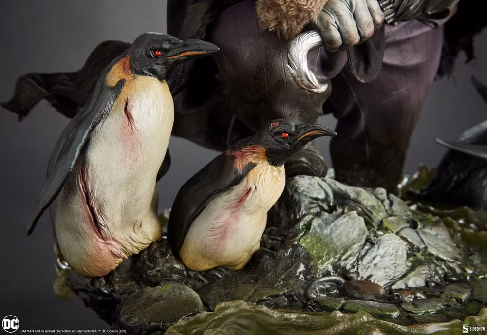 DC Comics Premium Format The Penguin Statue