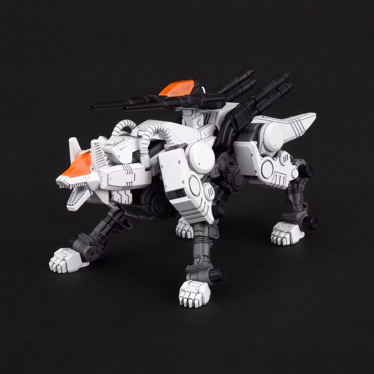 Zoids Realize Model RMZ-003 Command Wolf 1/100 Scale Model Kit (Rerelease)