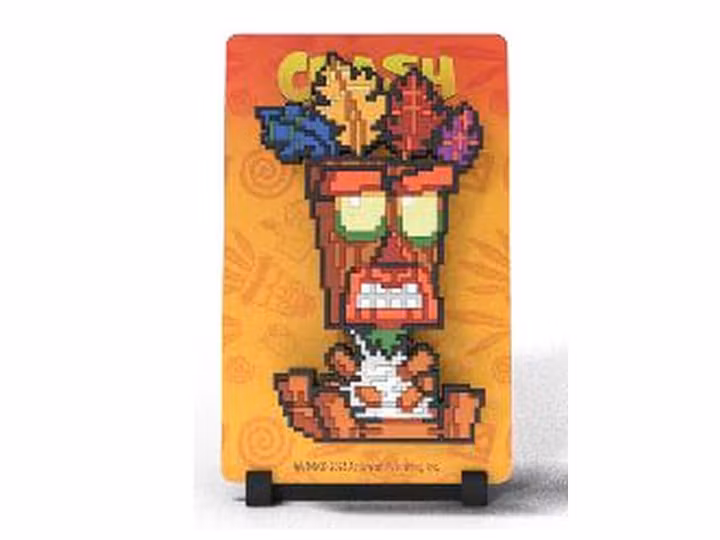 Crash Bandicoot FiGGYZ Magnet Collectible Aku Aku Mask