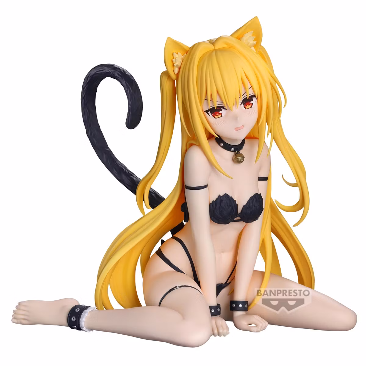 To Love-Ru Darkness Nyarls Collection Golden Darkness (Sitting Ver.) Figure
