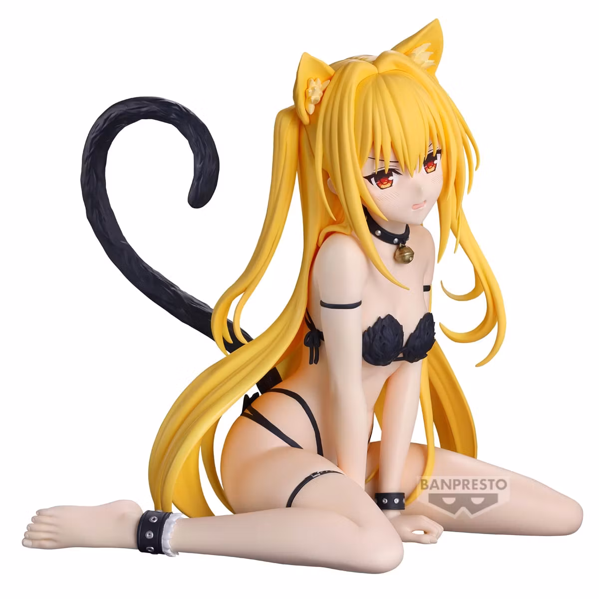 To Love-Ru Darkness Nyarls Collection Golden Darkness (Sitting Ver.) Figure