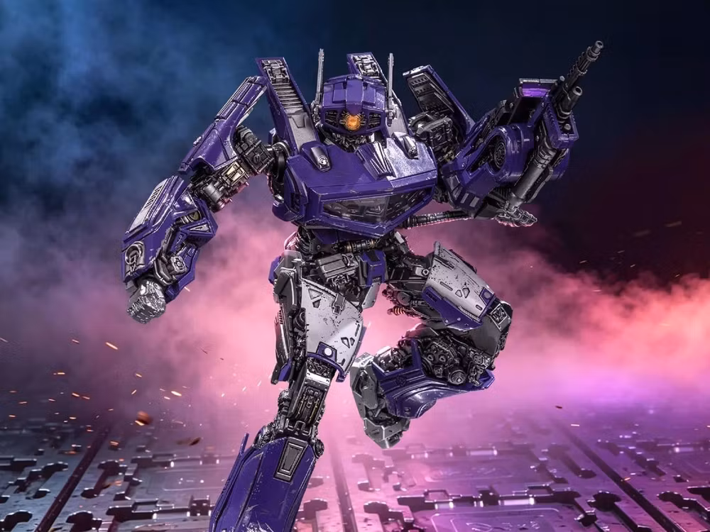 Transformers: Bumblebee AMK Pro Shockwave Model Kit