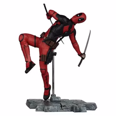 Marvel Studios Deadpool (Deadpool & Wolverine) (Gold Label) 1/10 Scale Figure
