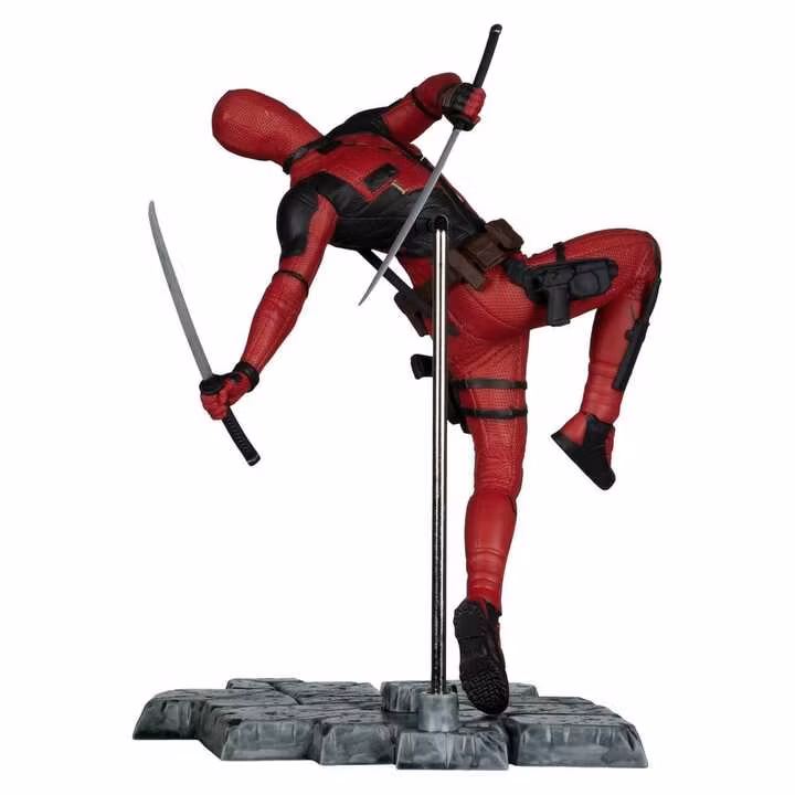 Marvel Studios Deadpool (Deadpool & Wolverine) (Gold Label) 1/10 Scale Figure