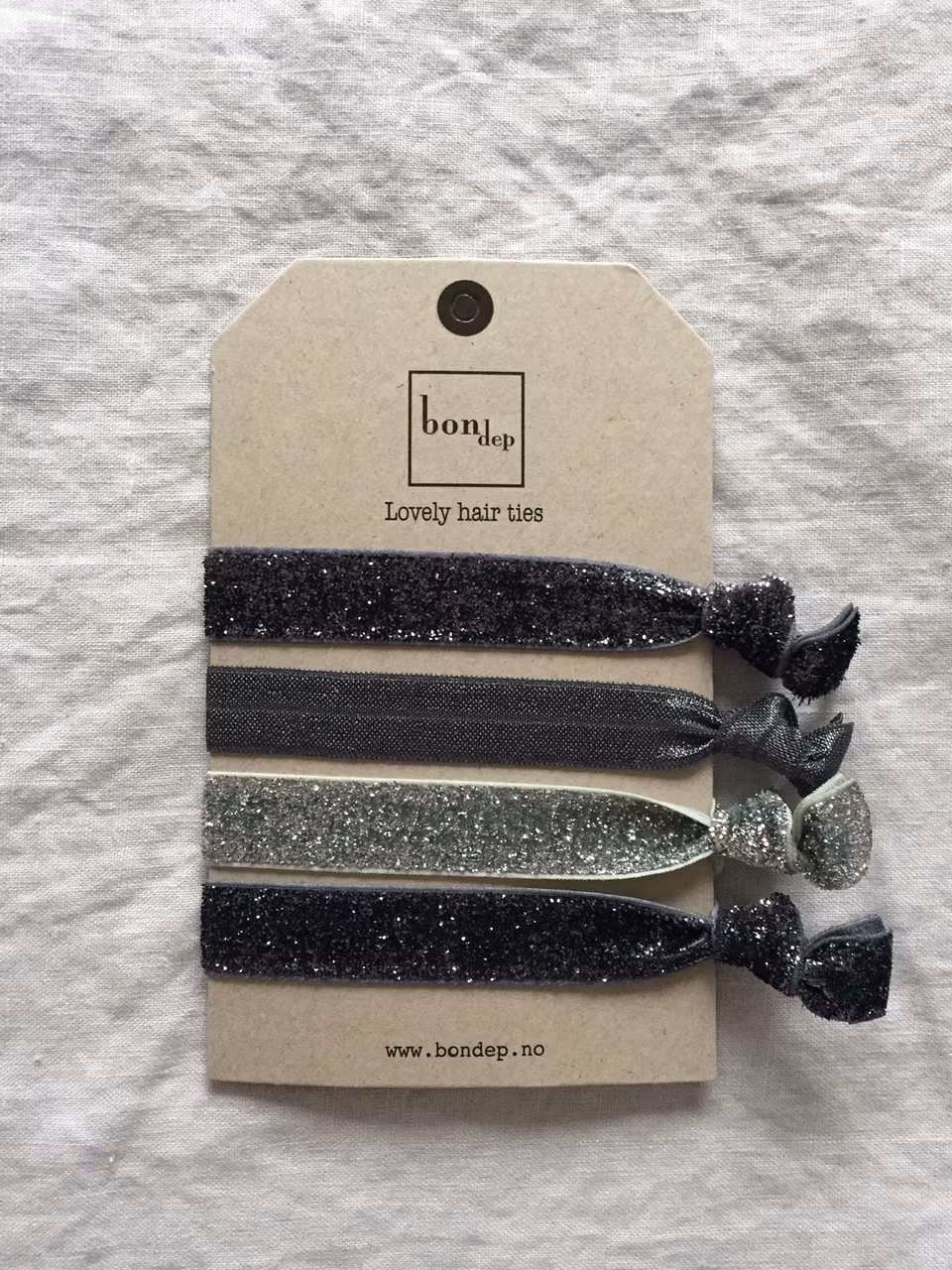 Hårsnoddar / armband från norska Bon dep - förpackning nr 6