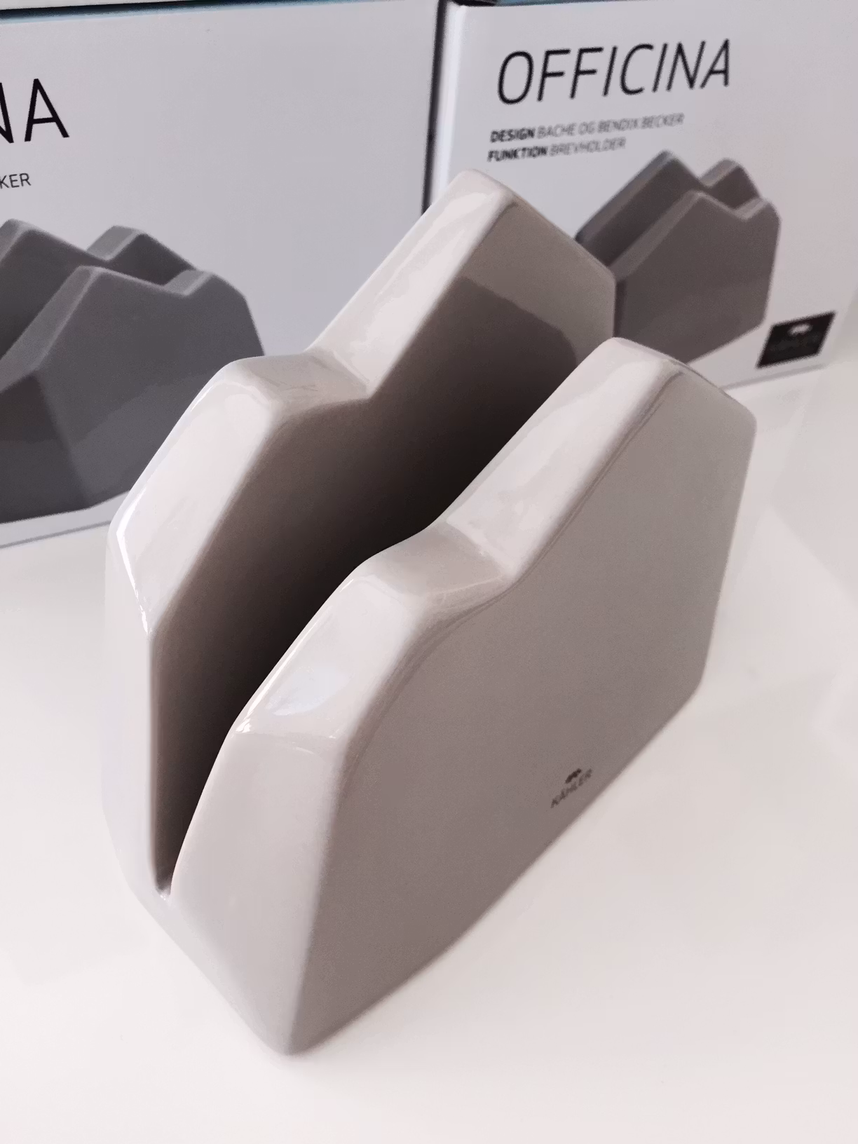 KÄHLER OFFICINA brevhållare - När design är som bäst!