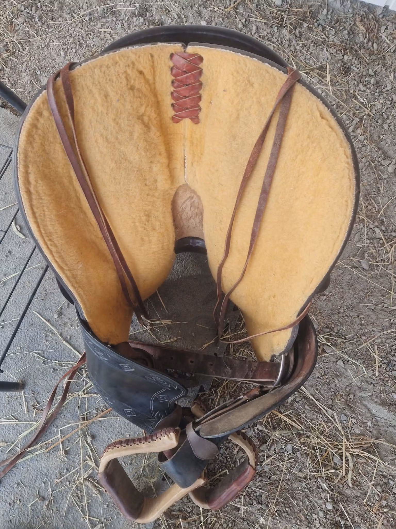 Kopia Deuber &Partner westernsadel  QH, 16 tum