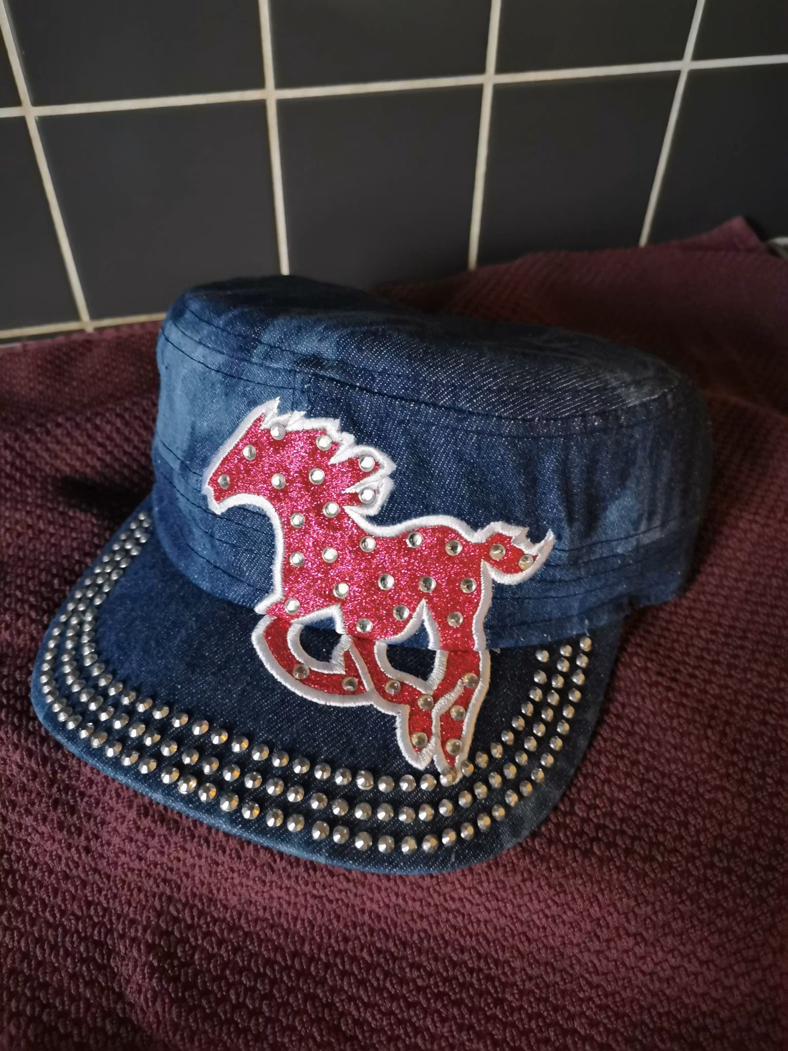 Cowgirl bling keps "running horse"