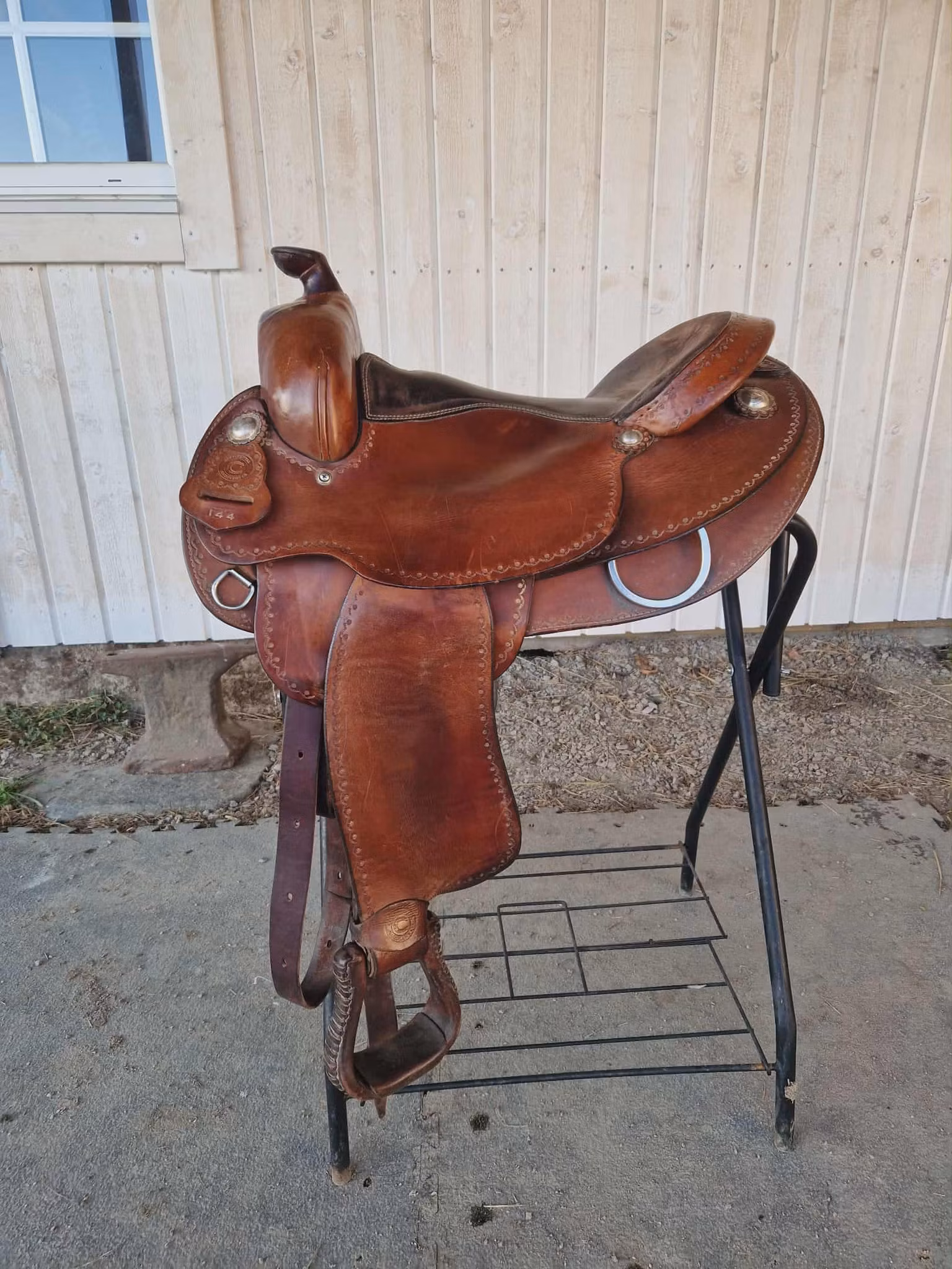 Continental 144 XFQ westernsadel 16 tum