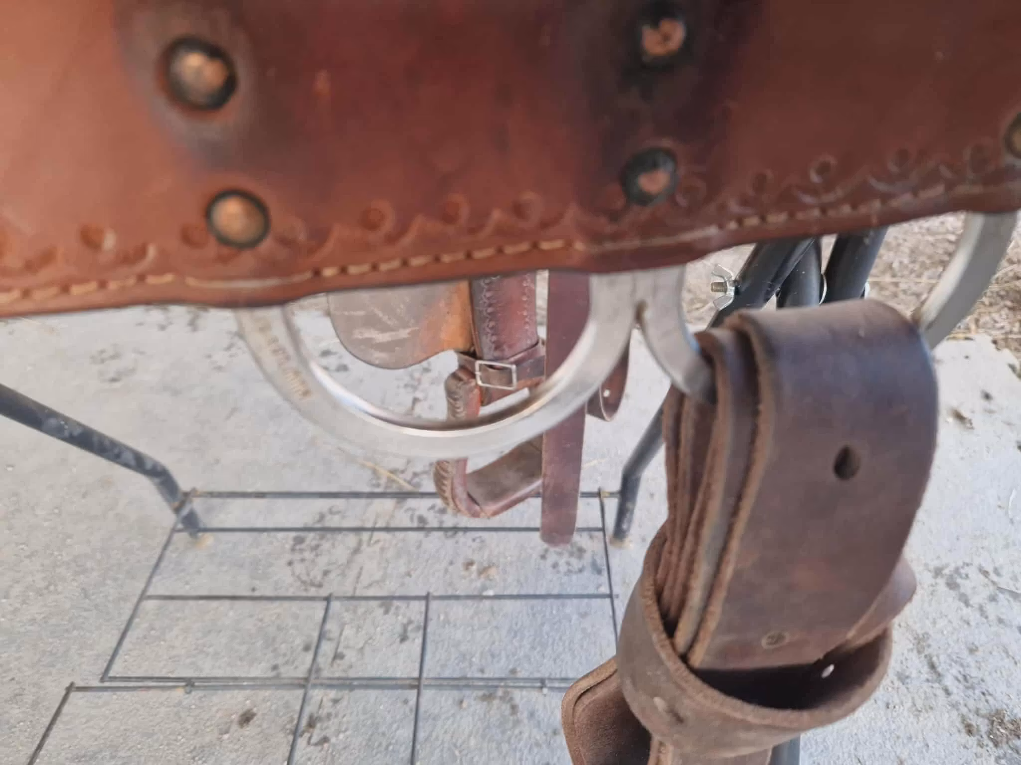 Continental 144 XFQ westernsadel 16 tum