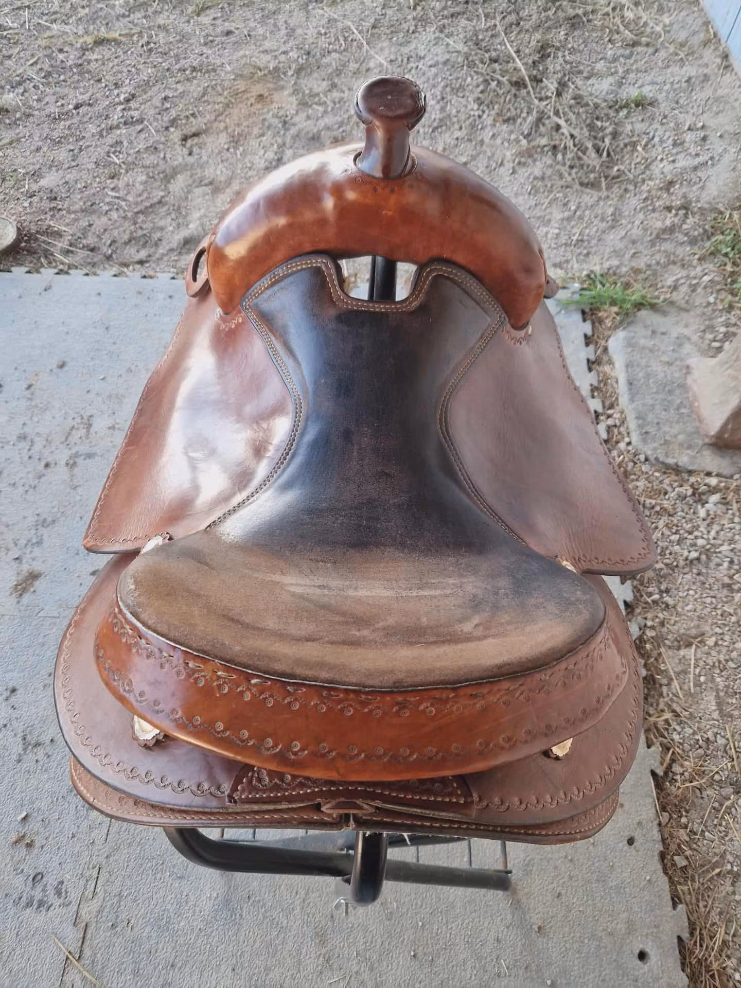 Continental 144 XFQ westernsadel 16 tum