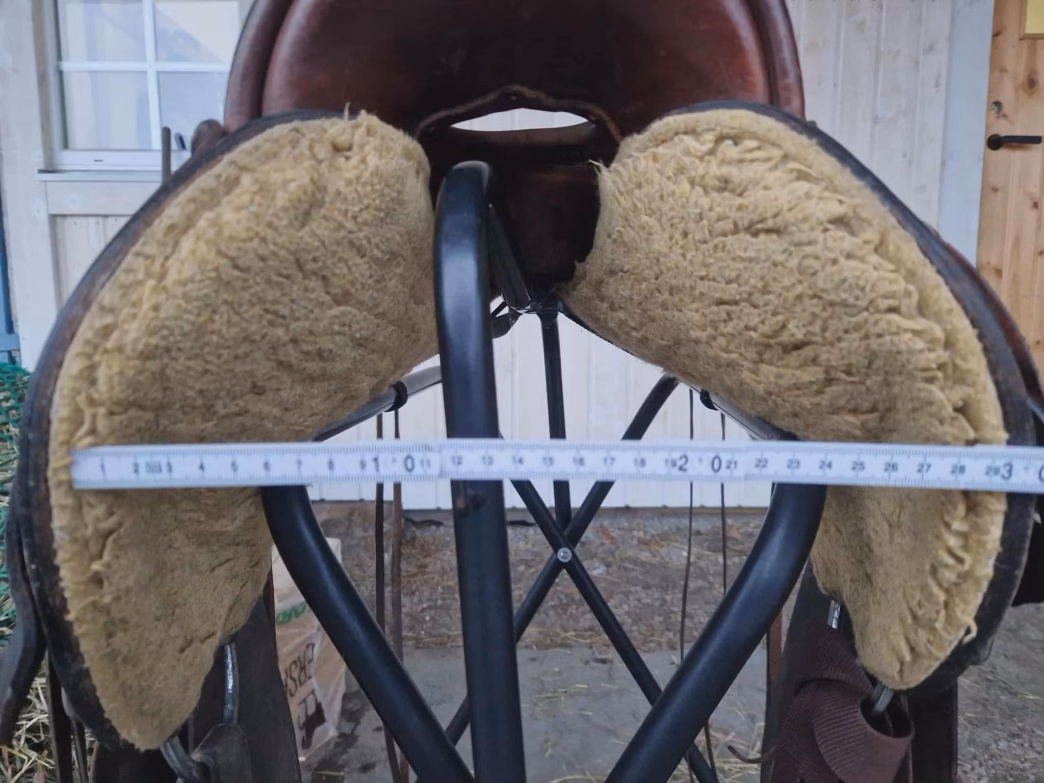 Deuber & Partner "Apache" trailsadel FQ (03) 16 tum