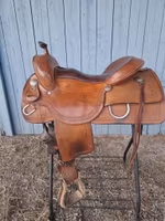 Custom made Frinta westernsadel Q 16 tum