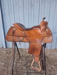 Custom made Frinta westernsadel Q 16 tum