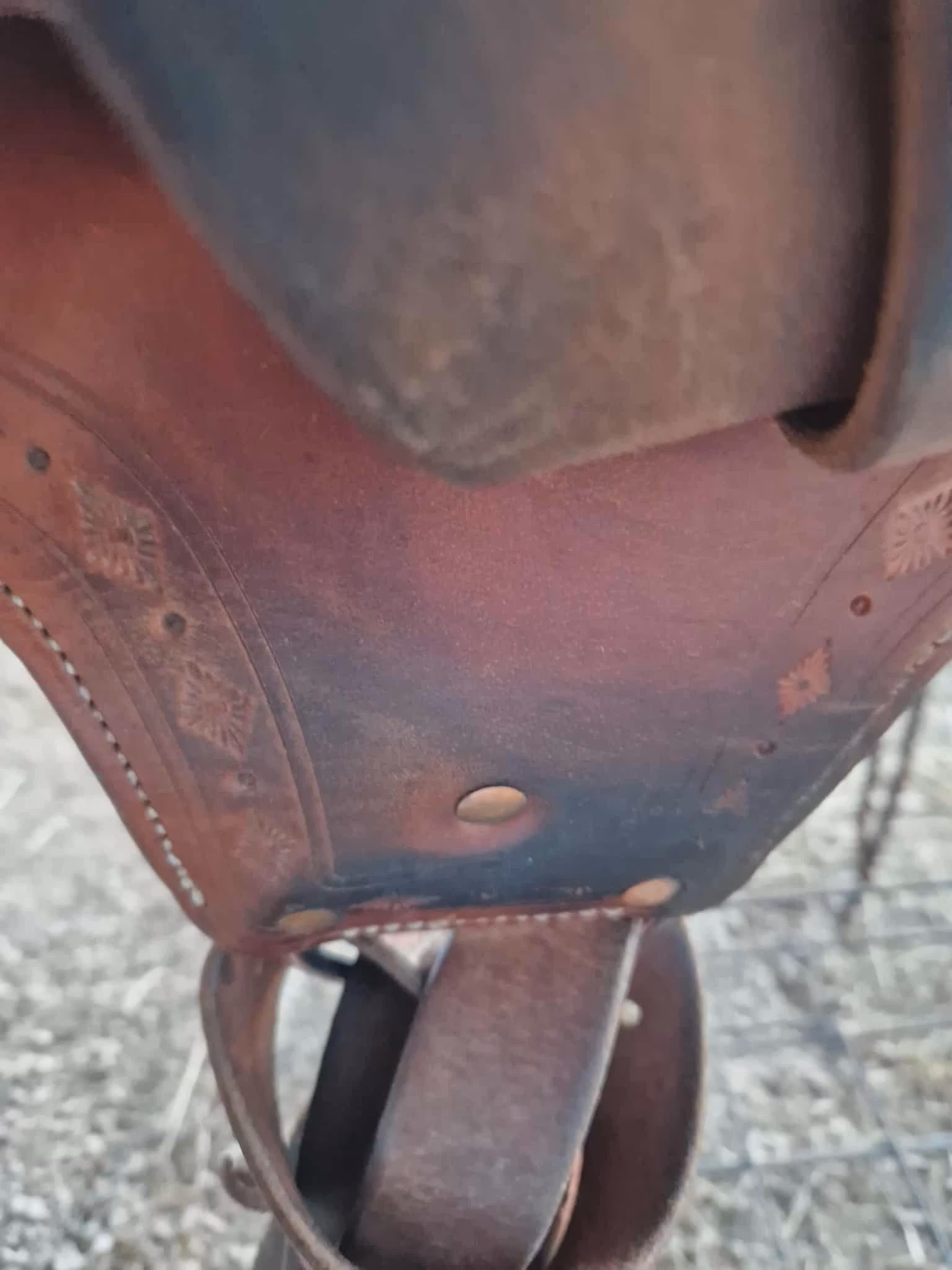 Triple w westernsadel  FQ 16 tum