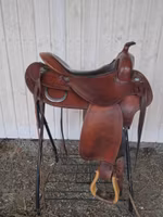 California brand westernsadel XFQ 16 tum