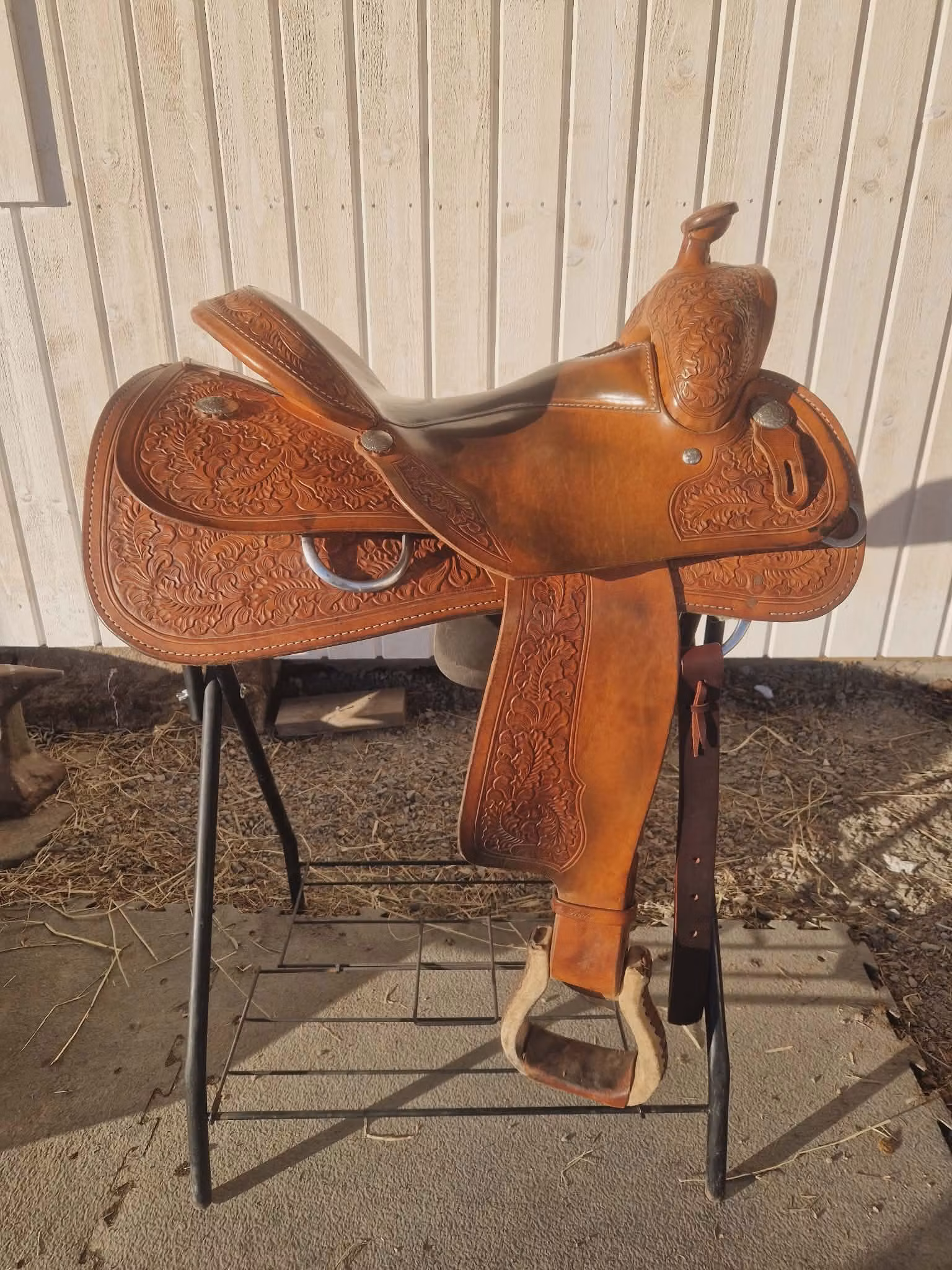 Custom made Frinta westernsadel FQ 16 tum