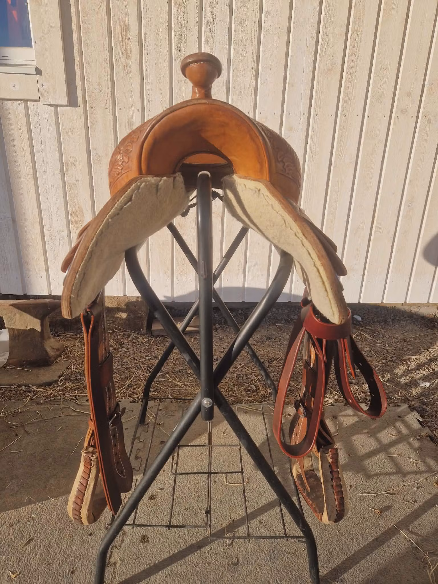 Custom made Frinta westernsadel FQ 16 tum