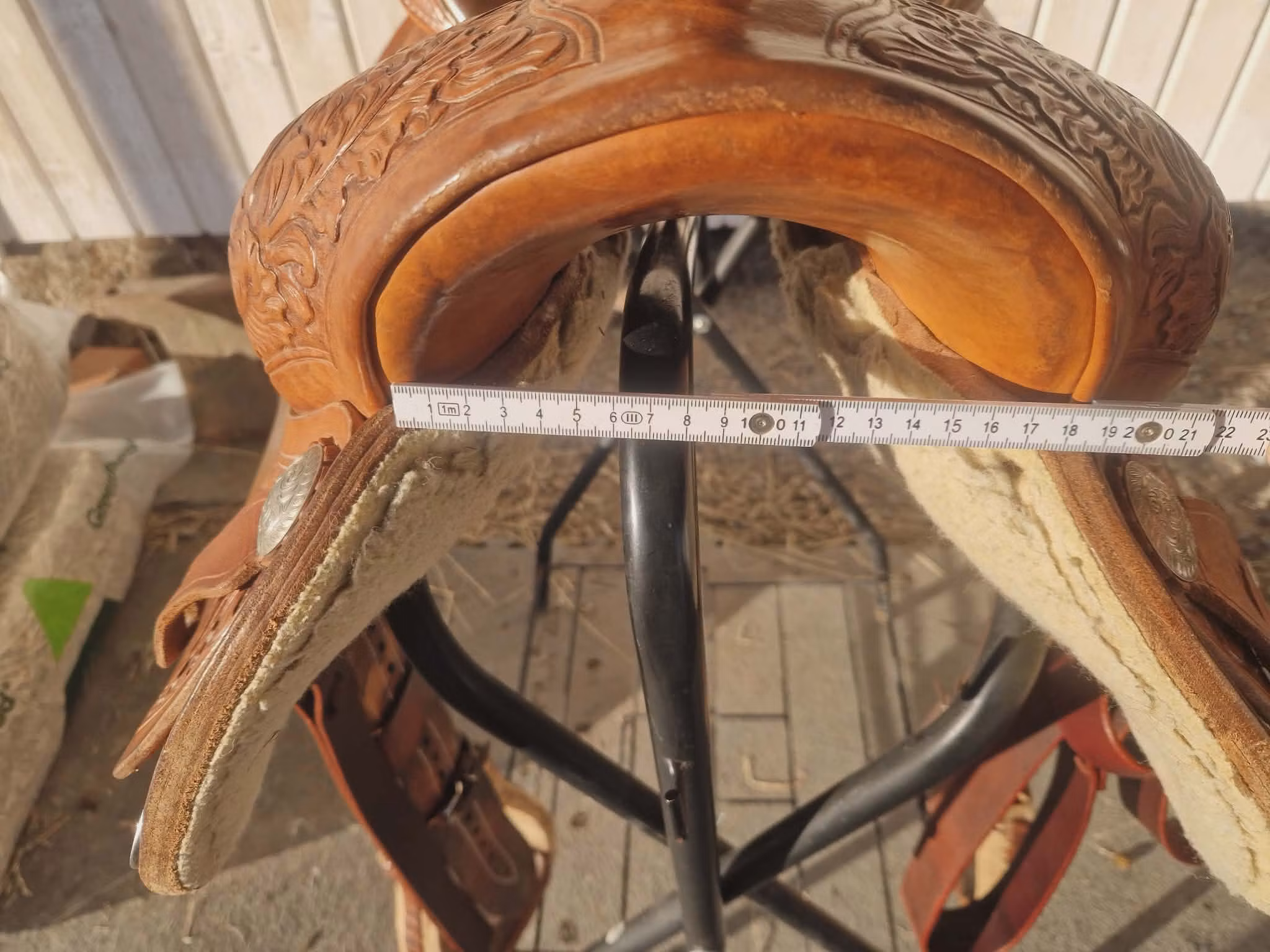 Custom made Frinta westernsadel FQ 16 tum