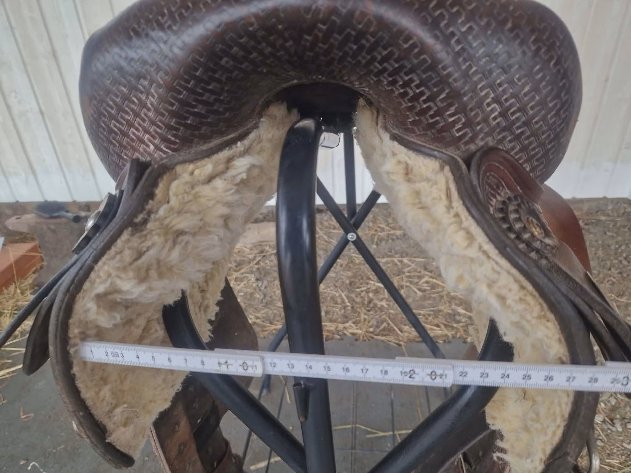 Crates 9570 westernsadel SQ 16 tum