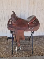 Crates 242-4 reining westernsadel 16 tum