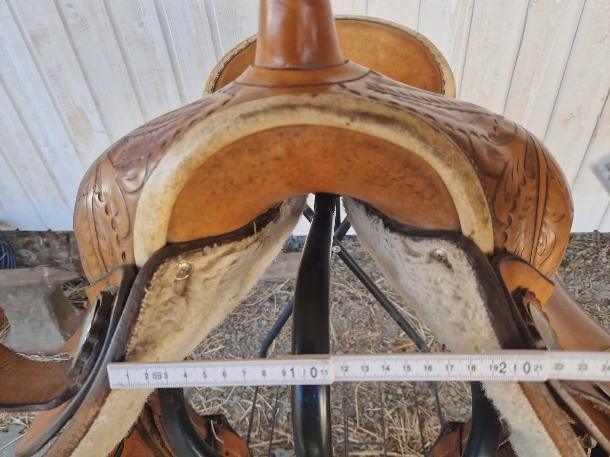 Ranchsadel Pro-Master  16 tum