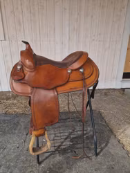 Montana 191 westernsadel FQ 16 tum