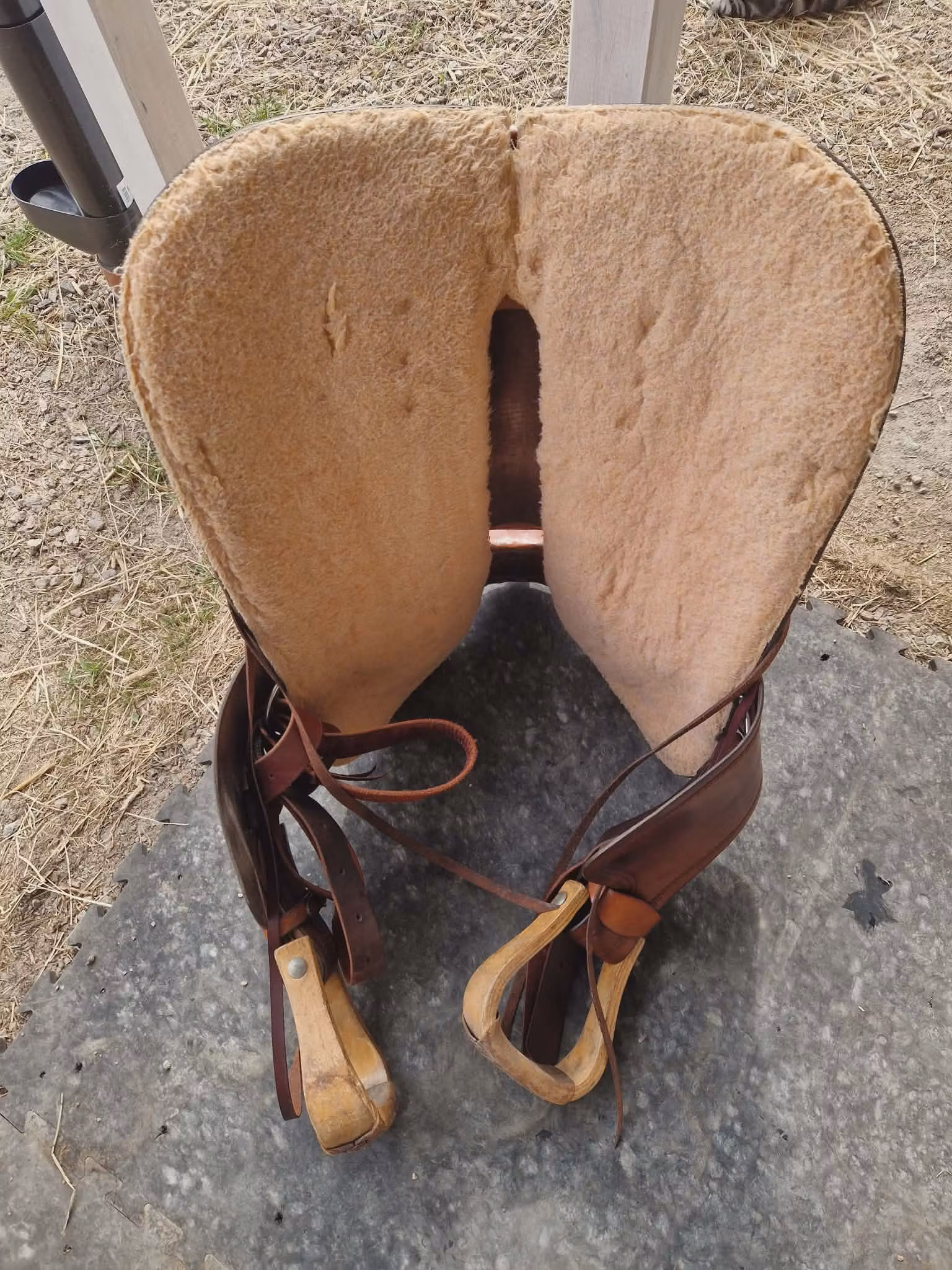 Montana 191 westernsadel FQ 16 tum