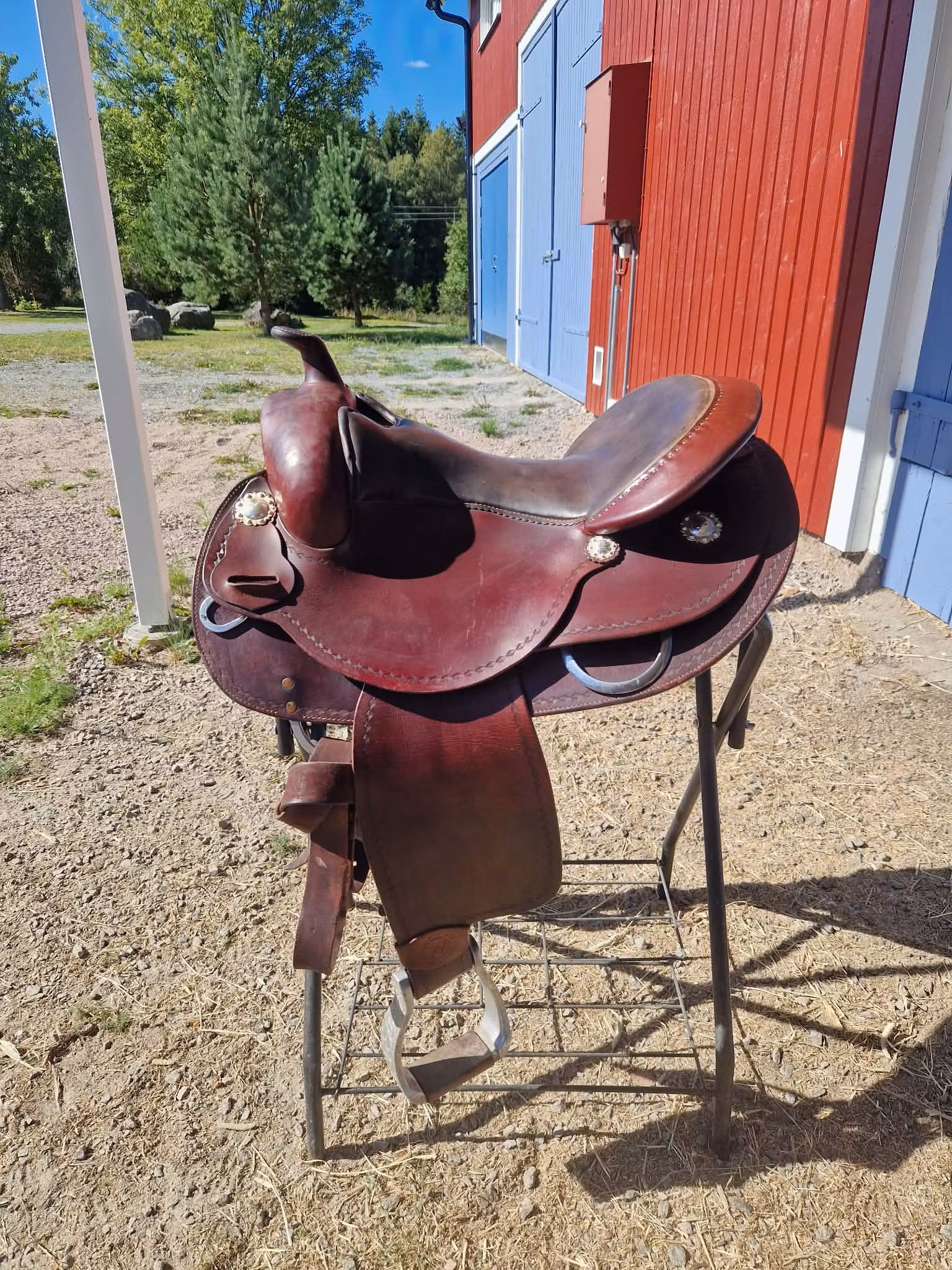 Montana 130 westernsadel XFQ 16 tum