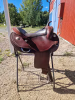 Montana 130 westernsadel XFQ 16 tum