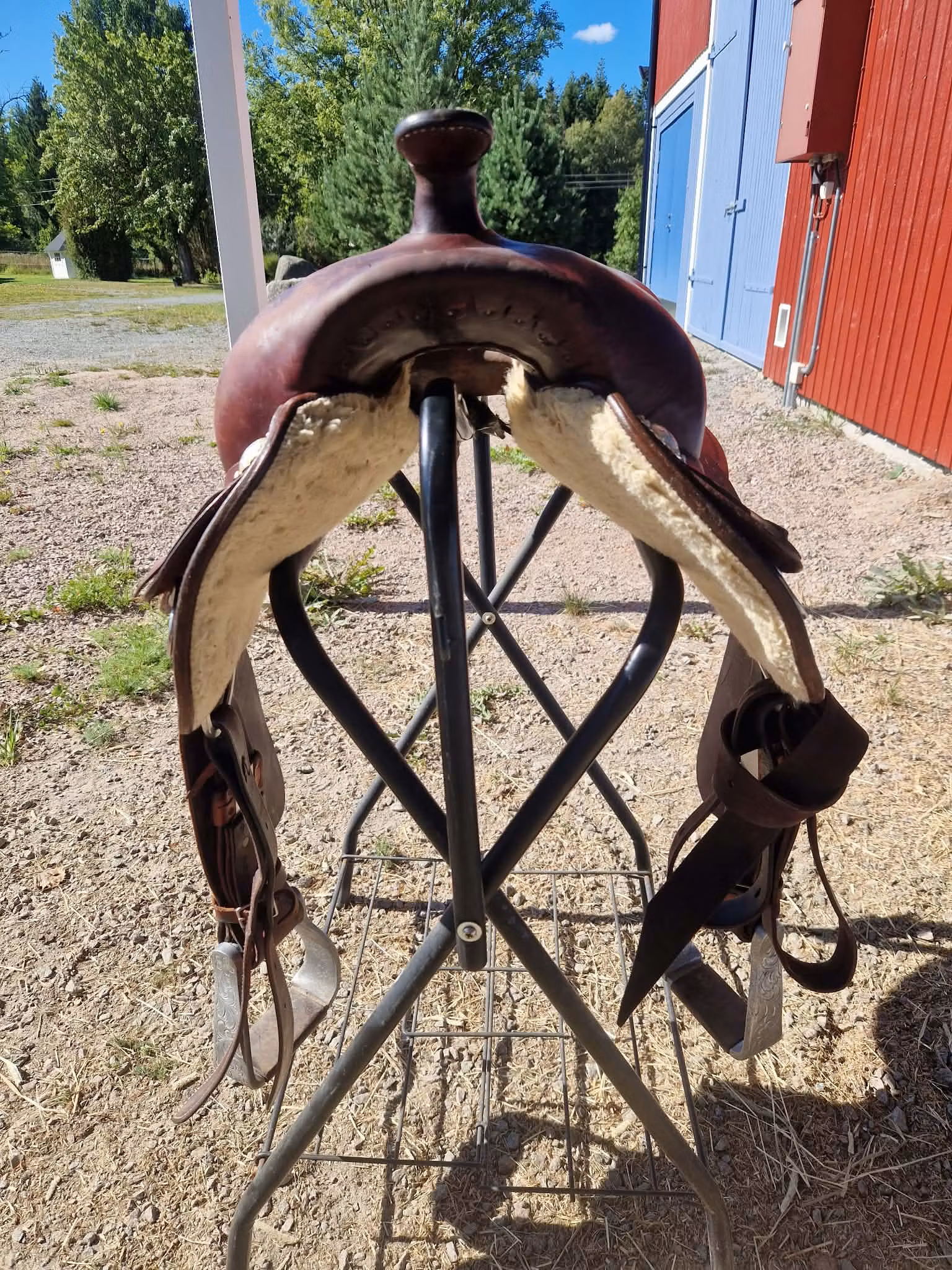 Montana 130 westernsadel XFQ 16 tum