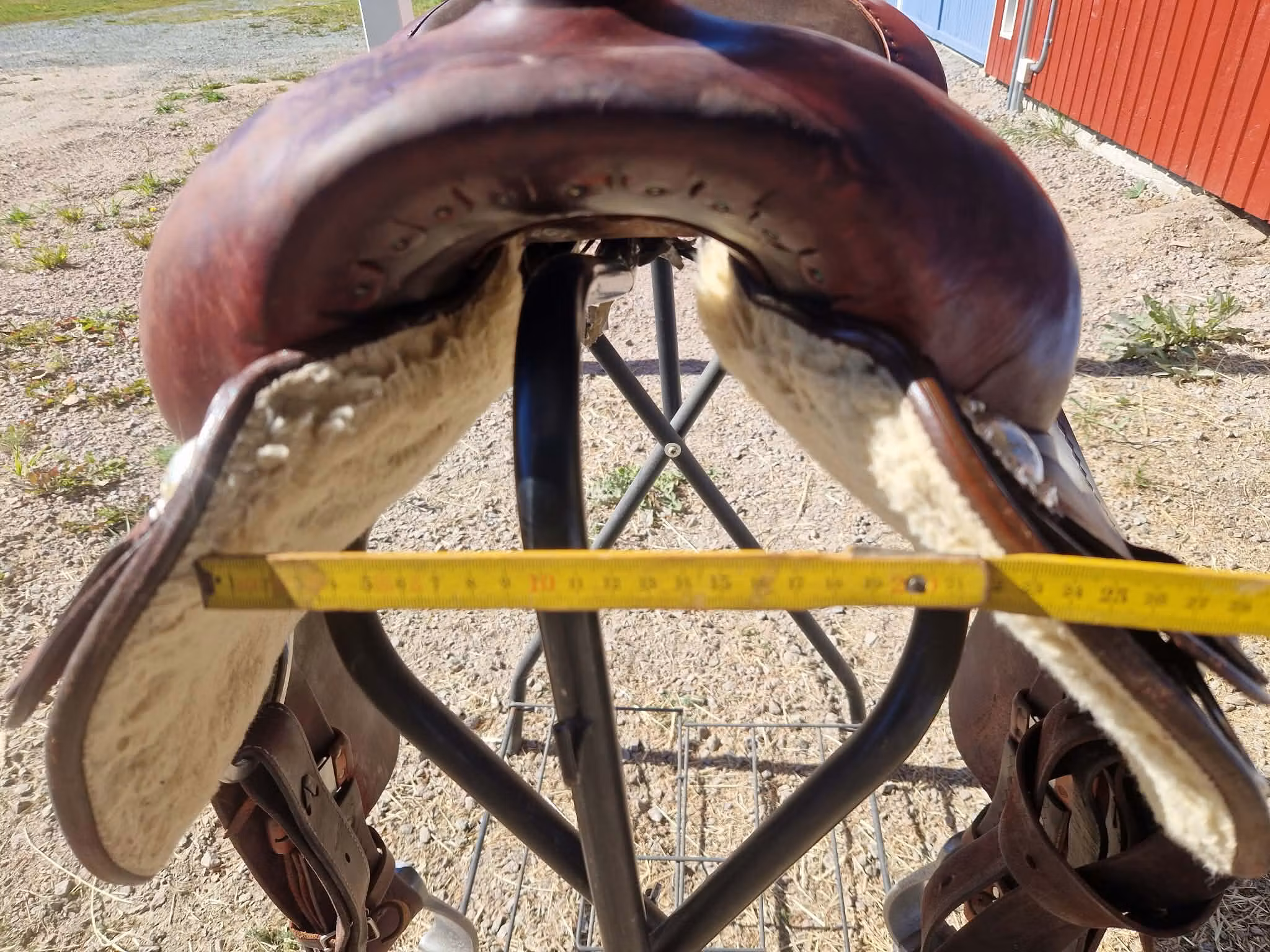 Montana 130 westernsadel XFQ 16 tum