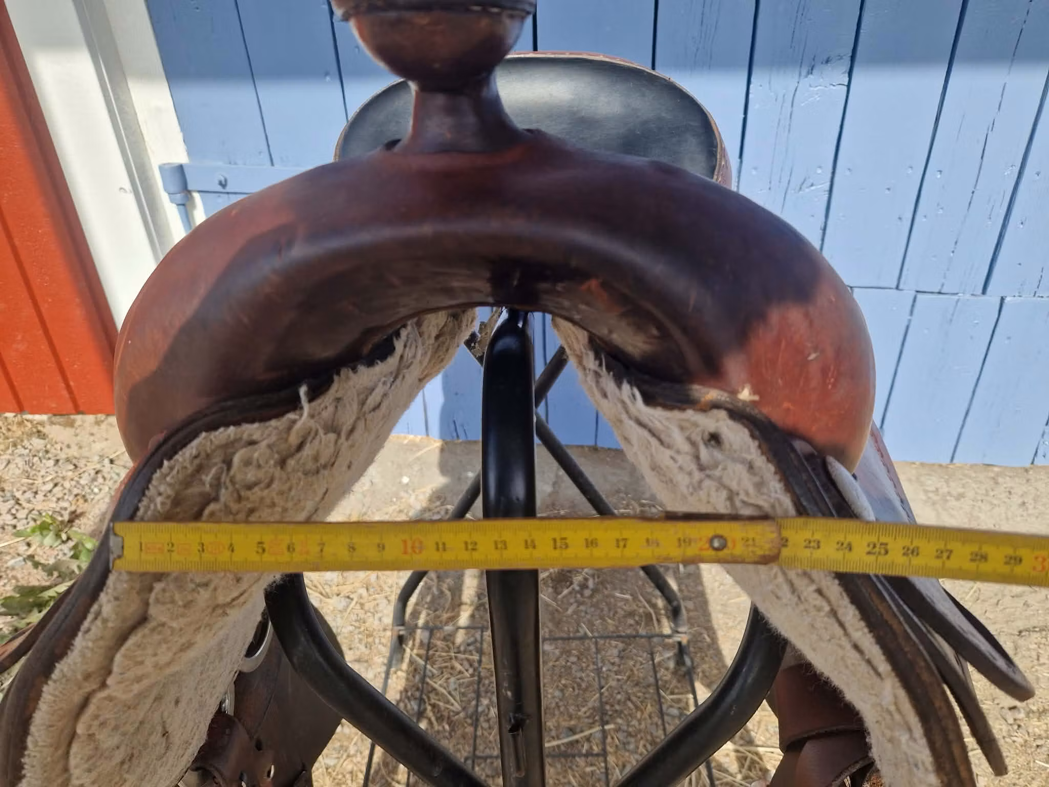 Continental 144 XFQ westernsadel 16 tum