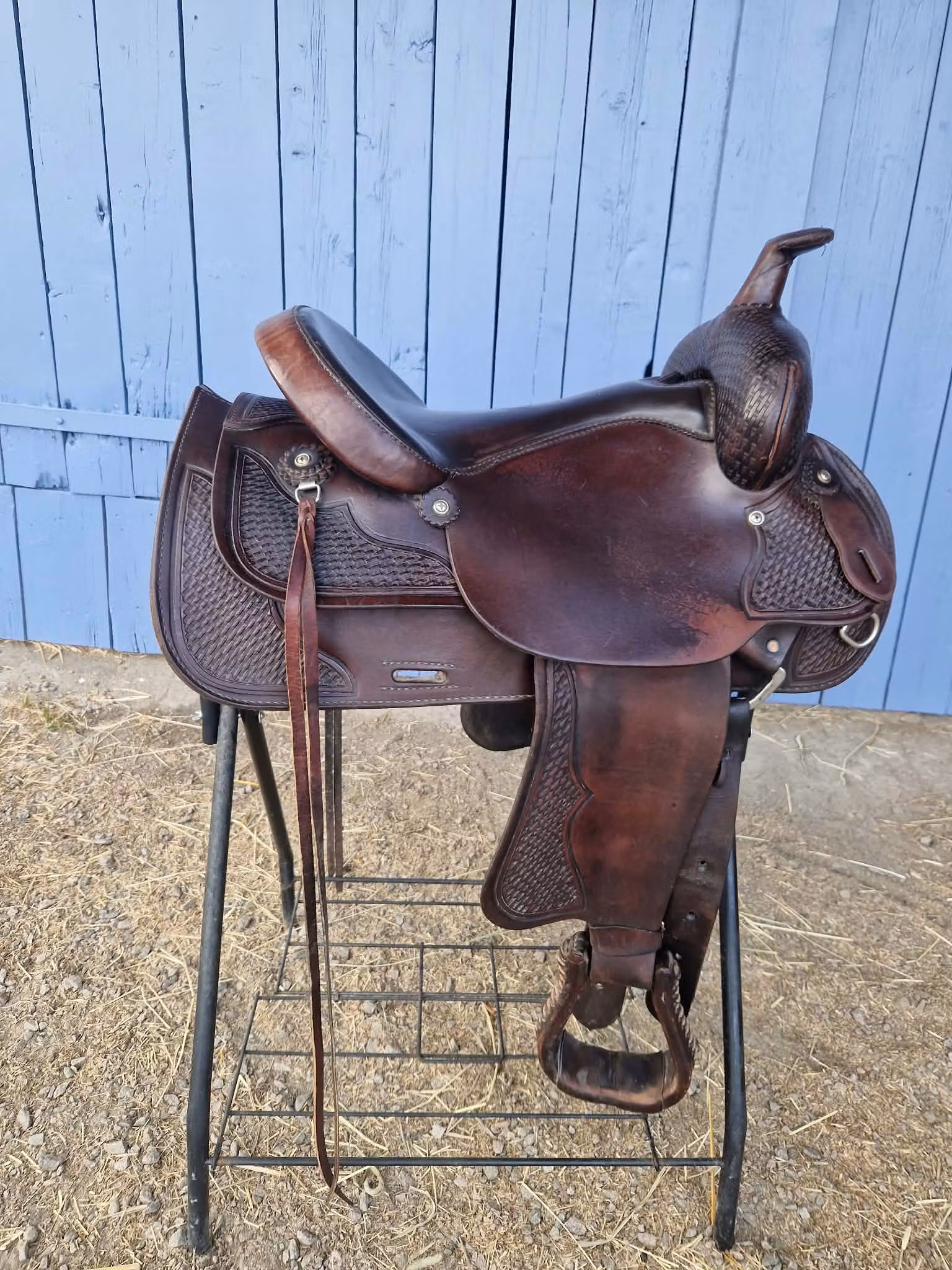 Crates 9570 westernsadel SQ 16 tum