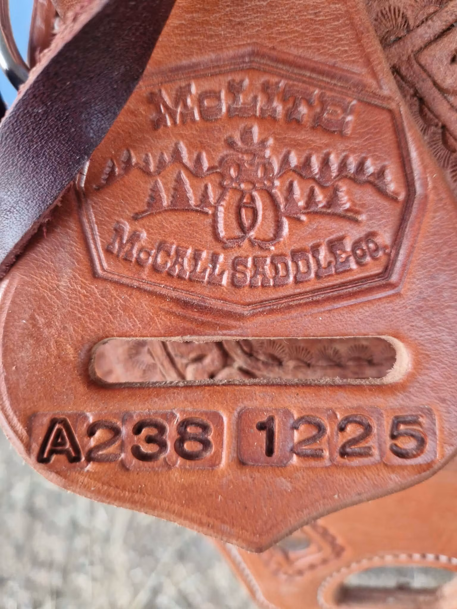 McCall Mclite western All Around sadel regular tree 15,5 tum