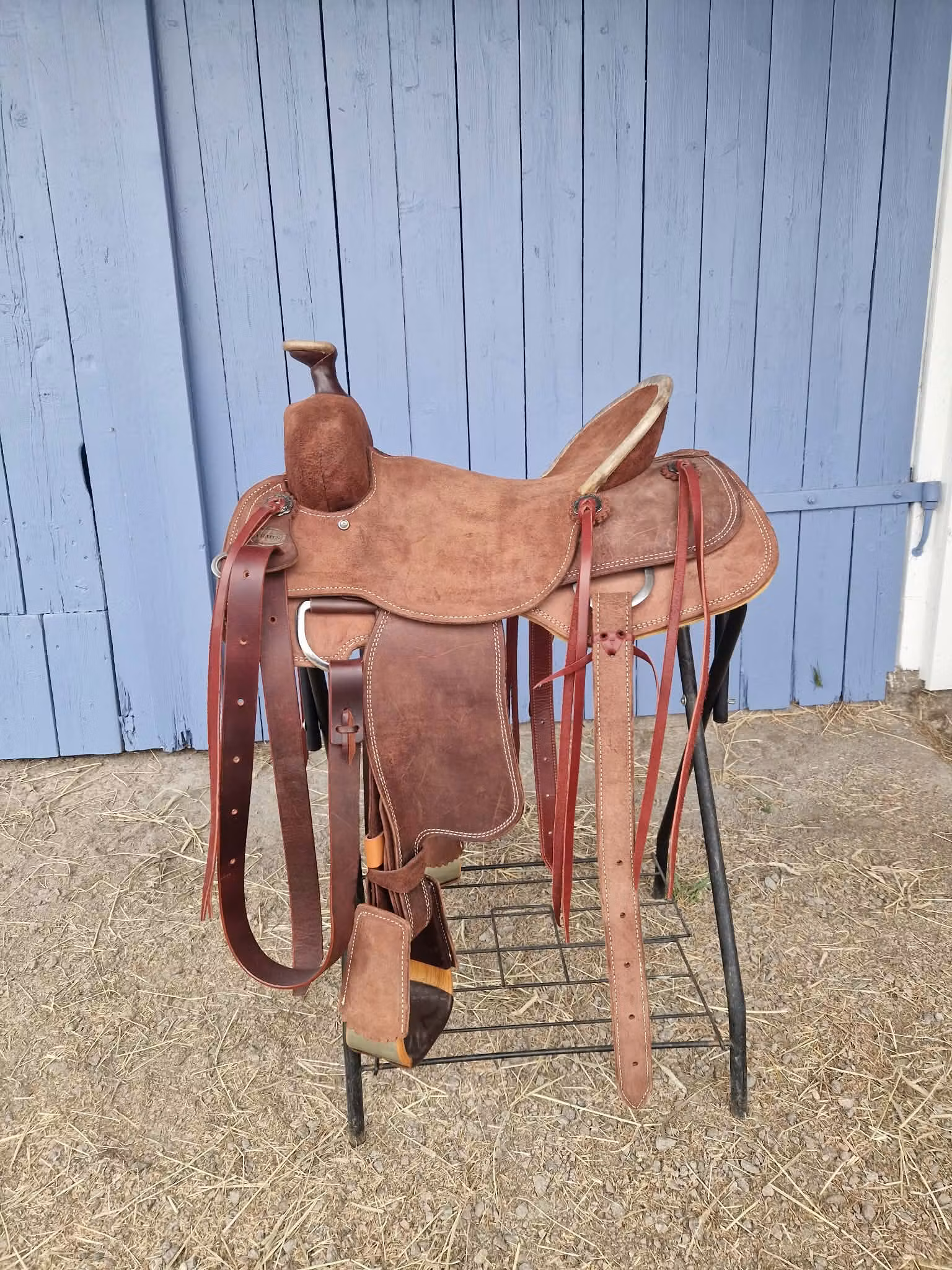 Crates 7210 Ranch-ropersadel 16 tum